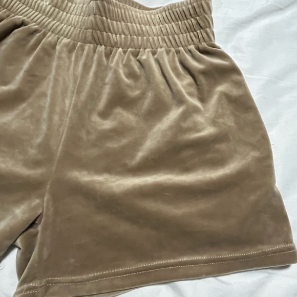 Tan Velour shorts Women's Size Large - Picture 2 of 3